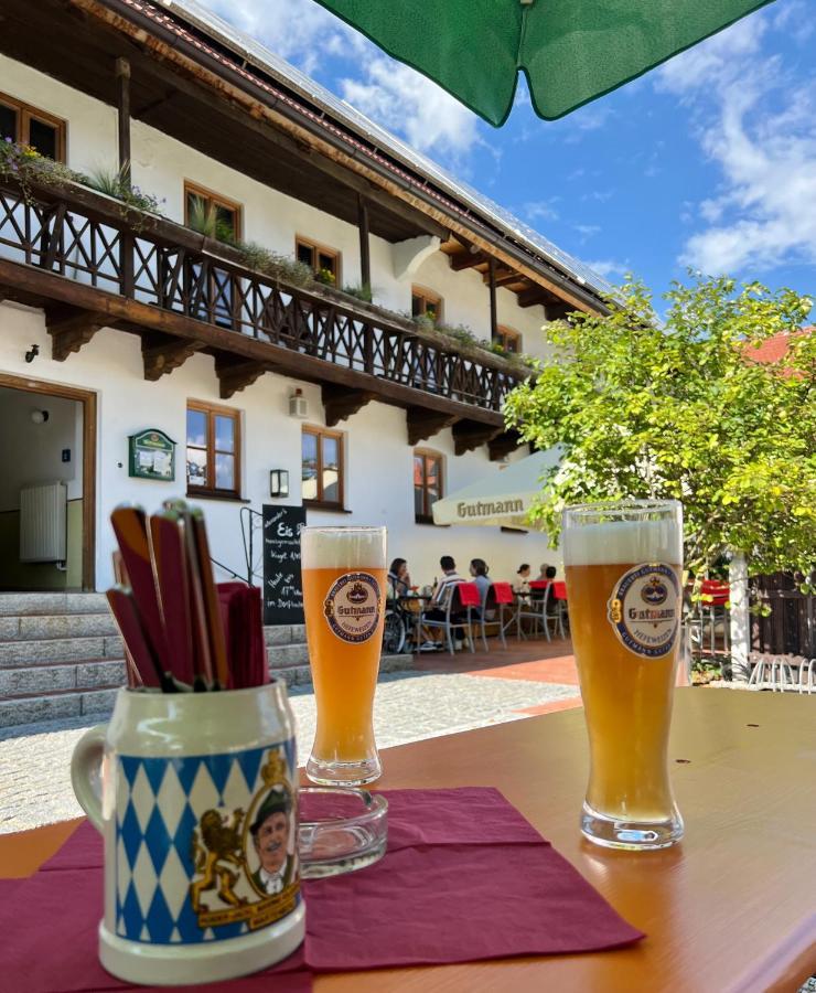 Hotel Kastanienhof Pfettrach Altdorf  Exterior foto